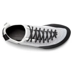Women's Momentum Lace Climbing Shoes